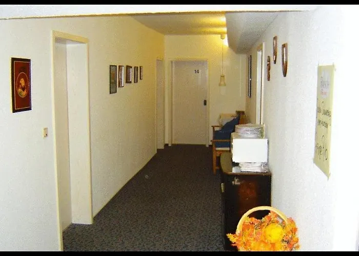 & Restaurant Raisch 스타인벤덴